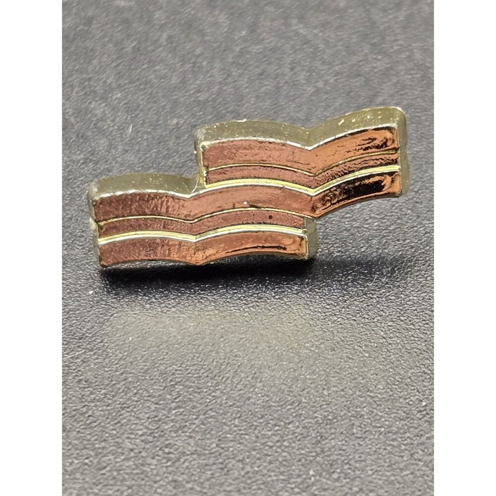 Vintage Ballou Waves Gold Tone Lapel Pin